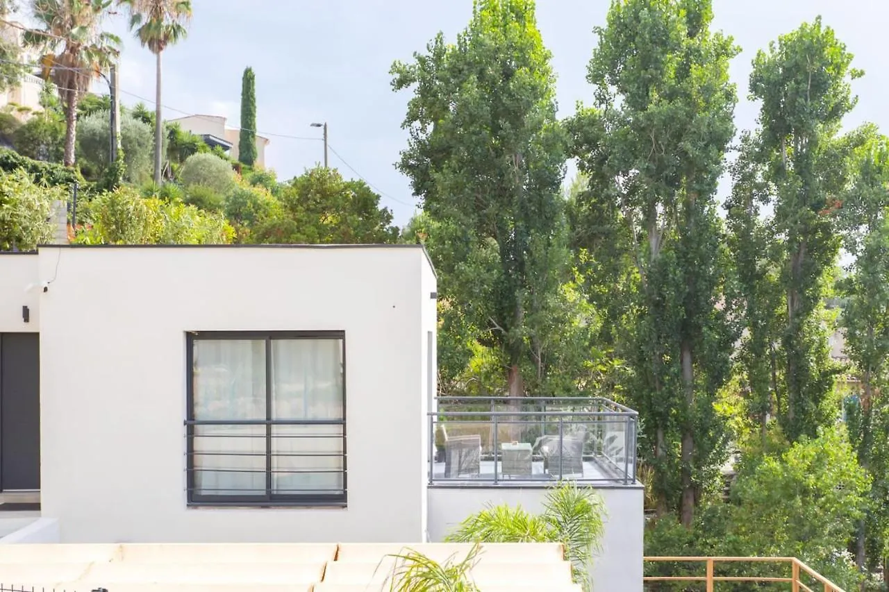 Villa Modern Super-Cannes Heated Pool, Parking, Clim, 7 Min To Cannes Beach ヴァロリス