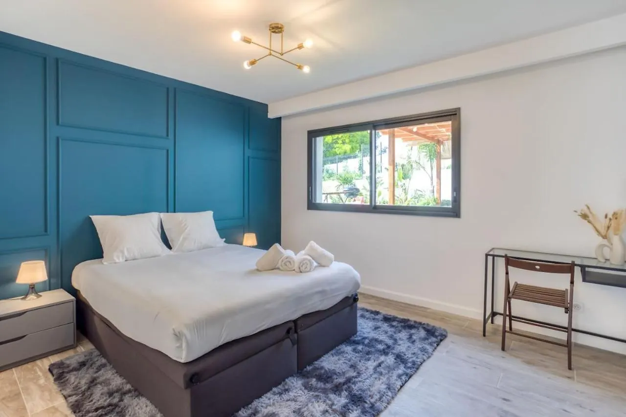 Villa Modern Super-Cannes Heated Pool, Parking, Clim, 7 Min To Cannes Beach ヴァロリス 0*,  フランス